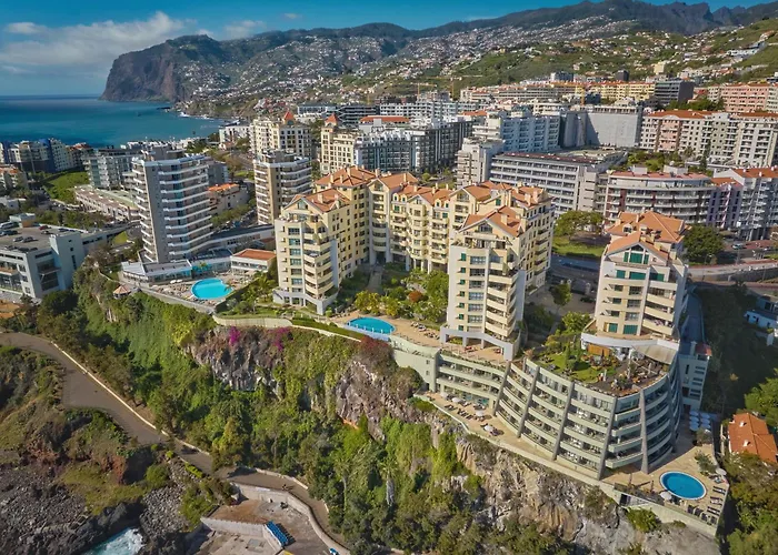 Oceanside Terrace By Madeira Apartament *