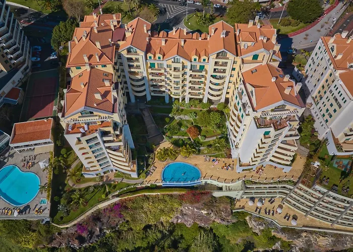 Oceanside Terrace By Madeira Funchal (Madeira)
