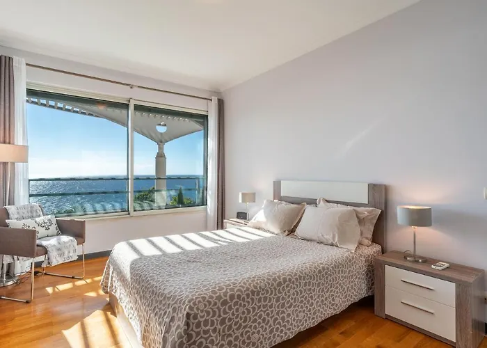 Oceanside Terrace By Madeira *